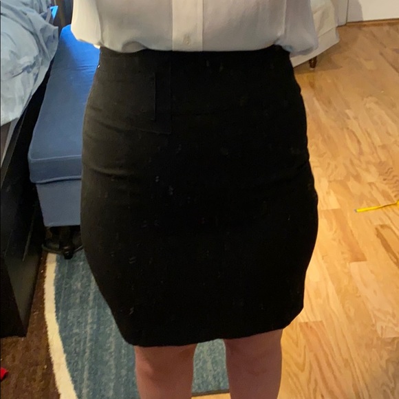 Express Dresses & Skirts - Express pencil skirt in black size 4